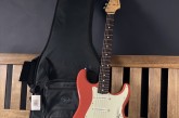 Fender 2022 60s Stratocaster Traditional II Made In Japan.jpg